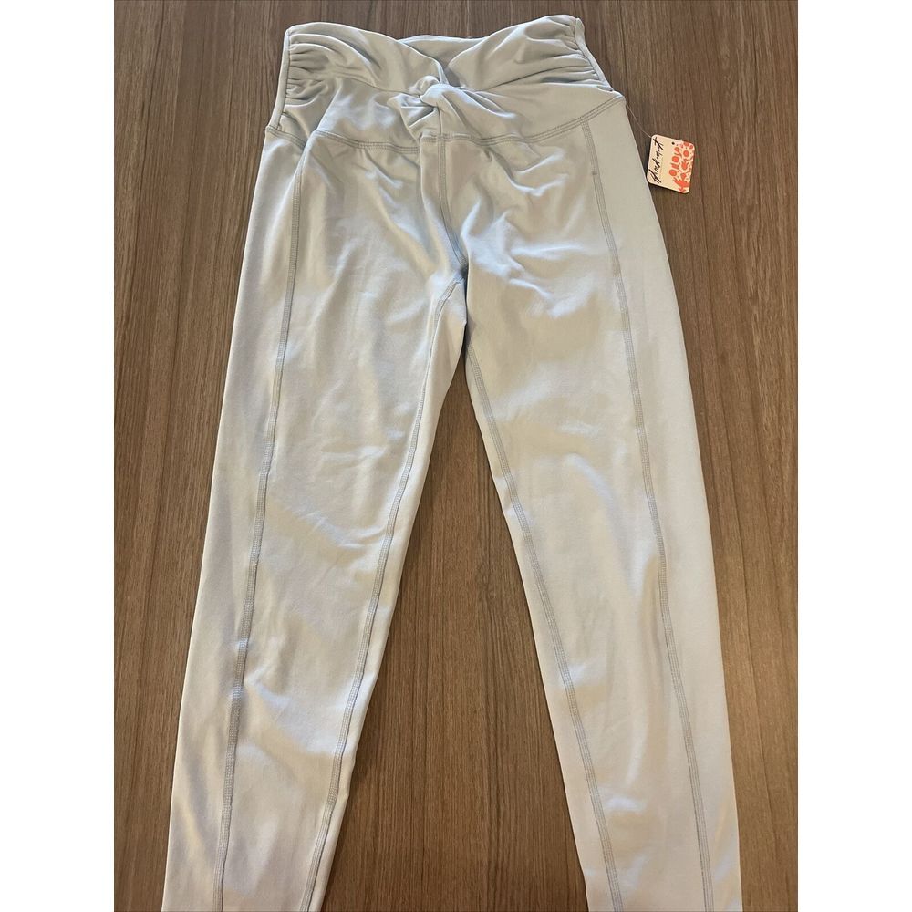 New Free People Movement Leggings Size Small Light Blue Running MSRP $88
